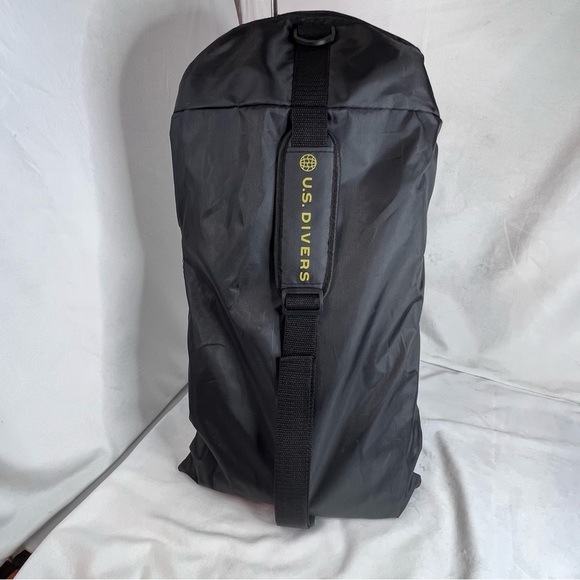 U.S. Divers Playa Adult Snorkel Set S/M (Black & Blue) - Picture 2 of 3